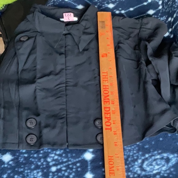 CULTURE Black Silk Pantsuit in Size L (Jacket/Top) & 6 (Pants), Preowned - Picture 7 of 16